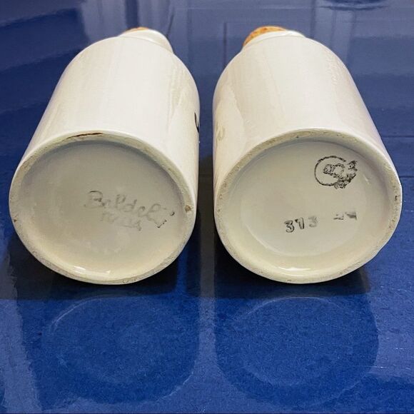 Baldelli Italy Oil & Vinegar Decanters, Cheese Shaker, & Large Vino Pitcher Jug - Picture 4 of 16